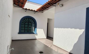 Casa en colonia Santa Teresita