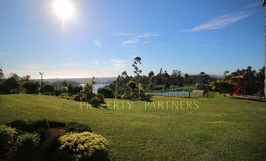 Departamento con vista a laguna en Andalué