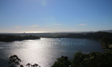 Departamento con vista a laguna en Andalué