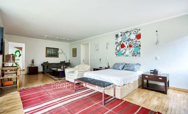 Gran casa en condominio con amplio terreno y excelentes vistas en el Arrayán