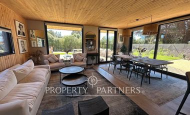 Casas nuevas y modernas en Condominio sector Las Vertientes