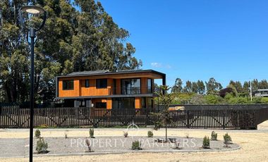 OFERTA de Lanzamiento casas nuevas y modernas en Condominio sector Las Vertientes