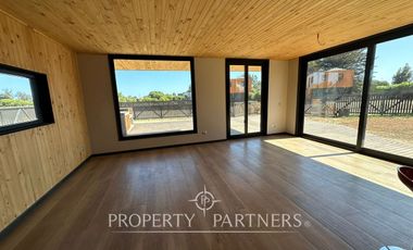 OFERTA de Lanzamiento casas nuevas y modernas en Condominio sector Las Vertientes