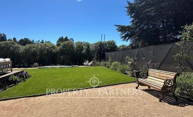 Casas nuevas y modernas en Condominio sector Las Vertientes