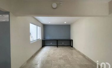 Casa  en renta con uso de suelo comercial