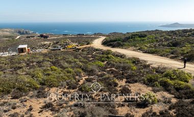 ¡Exclusividad y Oportunidad en 8 Quebradas: Terreno a UF 4.500!