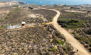 ¡Exclusividad y Oportunidad en 8 Quebradas: Terreno a UF 4.500!