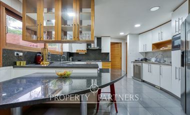 Estupenda casa Townhouse en condominio