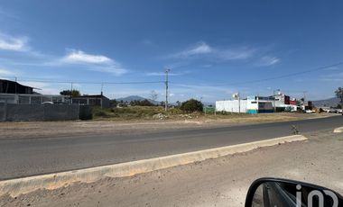 SE RENTA TERRENO EN ANTIGUA CARRETERA A PATZACURO POR EL FIRA MORELIA EXELENTE UBICACION