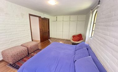 HERMOSA CASA DE  VENTA GUAPULO