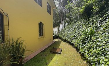 HERMOSA CASA DE  VENTA GUAPULO