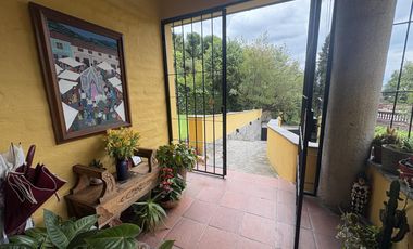 HERMOSA CASA DE  VENTA GUAPULO