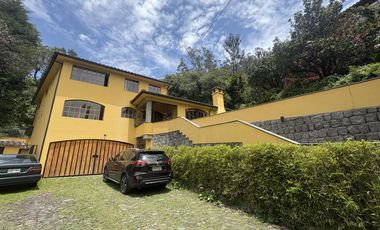 HERMOSA CASA DE  VENTA GUAPULO