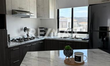 Moderno y Hermoso Penthouse en Viñedos del Mar - (3)