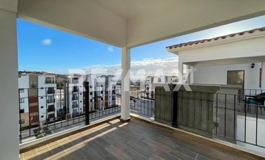 Moderno y Hermoso Penthouse en Viñedos del Mar - (3)