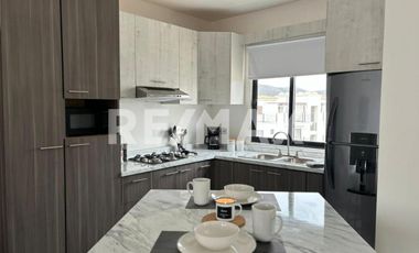 Moderno y Hermoso Penthouse en Viñedos del Mar - (3)