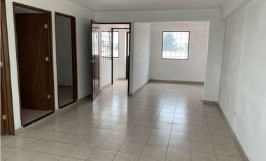 EDIFICIO EN VENTA  O RENTA EN AV. LAS TORRES TOLUCA