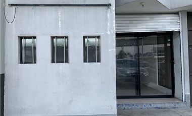 EDIFICIO EN VENTA  O RENTA EN AV. LAS TORRES TOLUCA