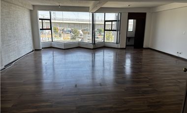 EDIFICIO EN VENTA  O RENTA EN AV. LAS TORRES TOLUCA