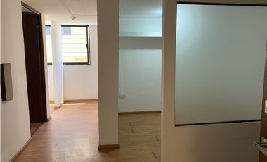 EDIFICIO EN VENTA  O RENTA EN AV. LAS TORRES TOLUCA