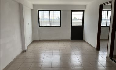 EDIFICIO EN VENTA  O RENTA EN AV. LAS TORRES TOLUCA