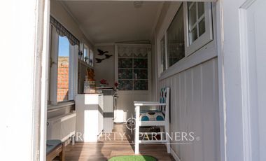 Se vende preciosa y acogedora casa con departamento independiente