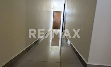 Casa en renta en condominio - (3)