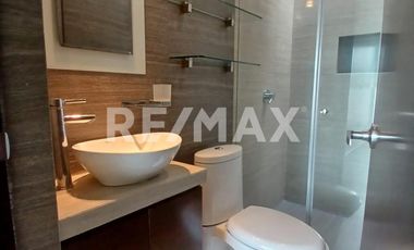Casa en renta en condominio - (3)