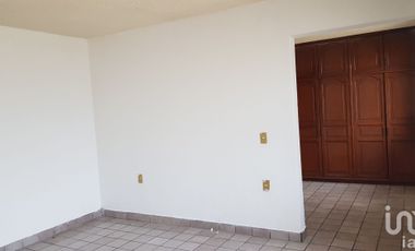 CASA JARDINES DE CELAYA, 1a. SECC.