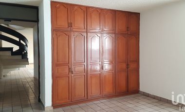 CASA JARDINES DE CELAYA, 1a. SECC.