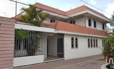 CASA JARDINES DE CELAYA, 1a. SECC.