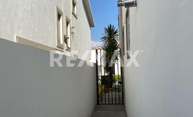 CASA EN VENTA METEPEC CONDADO DEL VALLE - (3)