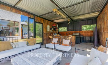 Casa en Parcela en Exclusivo Sector de Pirque, Santa Rita