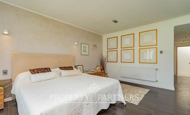 Casa en Parcela en Exclusivo Sector de Pirque, Santa Rita