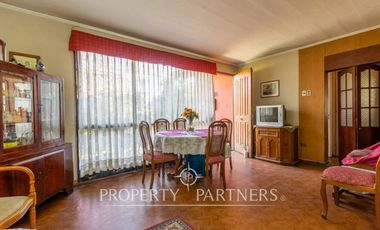 Casa con gran terreno, excelente ubicación en MACUL