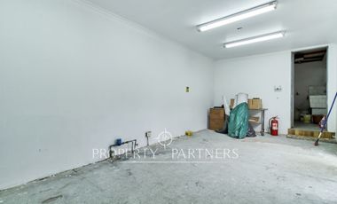 Venta de propiedad comercial en Plena Costanera