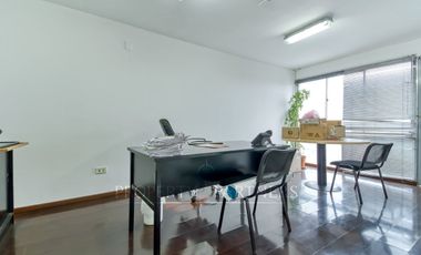 Venta de propiedad comercial en Plena Costanera