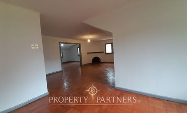 Gran casa en excelente sector de barrio Miraflores