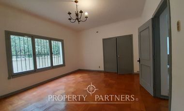 Gran casa en excelente sector de barrio Miraflores