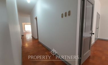 Gran casa en excelente sector de barrio Miraflores