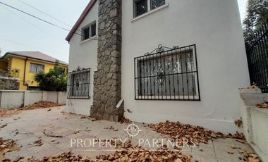 Gran casa en excelente sector de barrio Miraflores