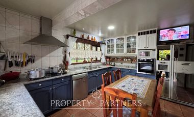 Casa con gran terreno en sector Pilauco