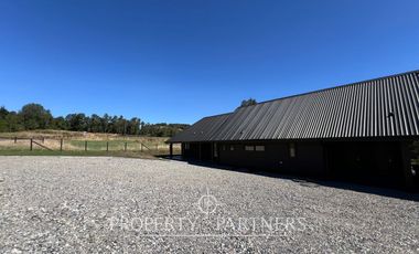 Hermosa y amplia casa en tranquilo condominio