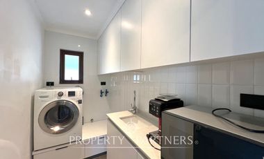 Hermosa y amplia casa en tranquilo condominio