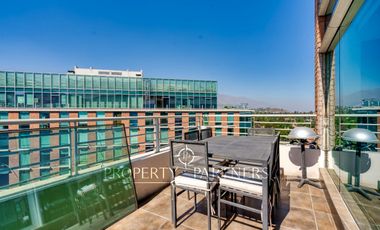 Espectacular oficina amoblada con terraza en el corazón de Estoril a pasos de futura línea 7 del metro