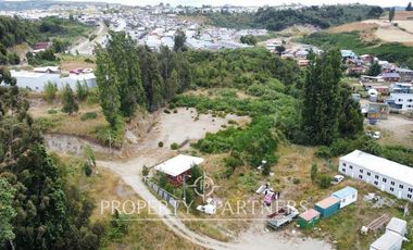 Gran oportunidad de terreno urbano residencial en el acceso a Castro