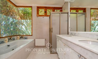 Bajo de Precio,!!  espectacular casa en parcela de lo cañas.