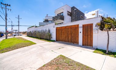 Amplia y cómoda casa cercana a colegios en San Joaquín