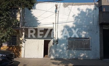 BODEGA COMERCIAL, EXCELENTE UBICACION - (3)