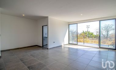 Moderna casa nueva en Burgos Bugambilias dentro de Corintio Residencial, Temixco, Morelos